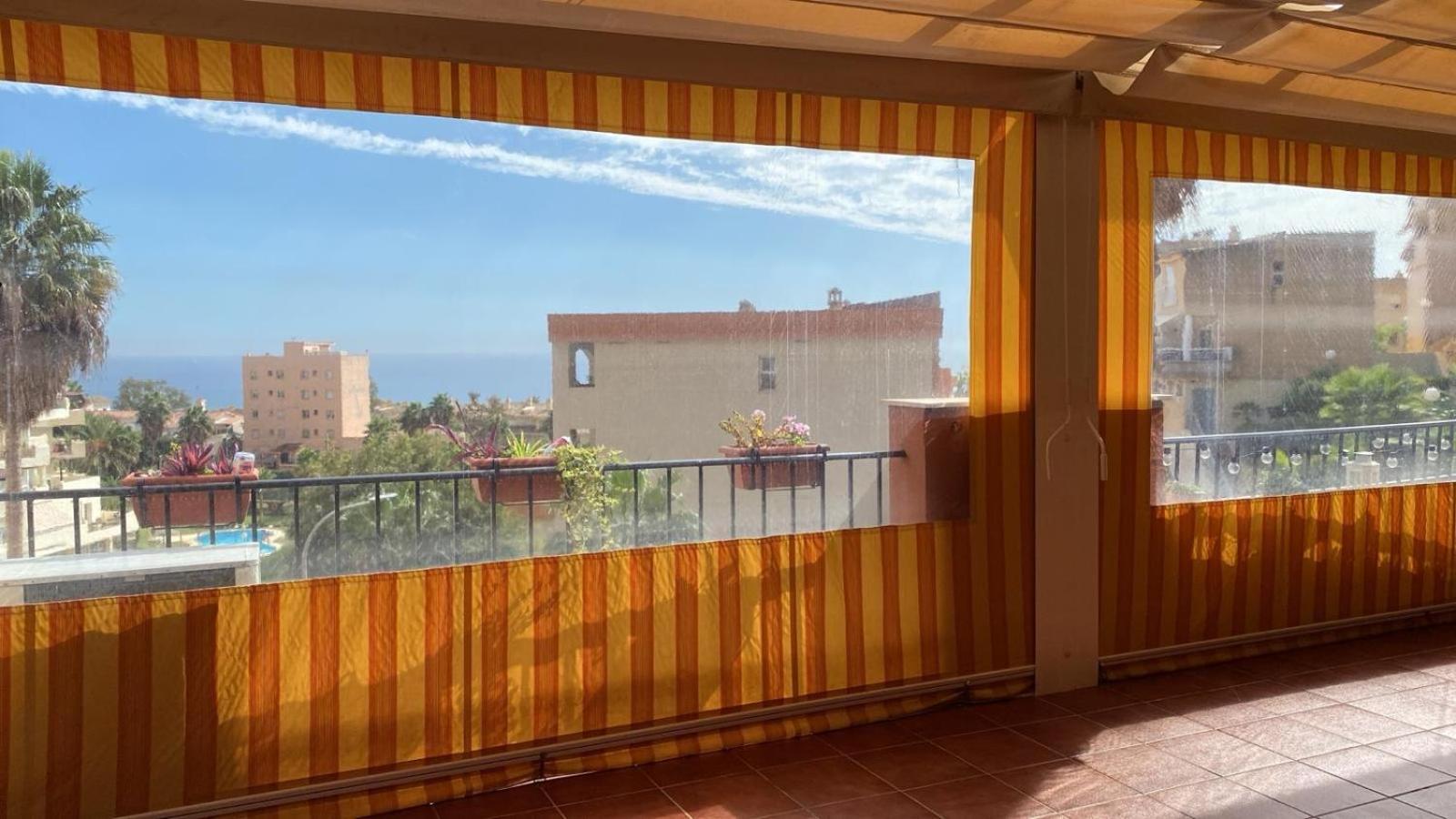 Benalmadena Costa Malaga Apartamento Muy Acogedor Con Vistas Al Mar Terraza Gigante Para Verano E Invierno Parking エクステリア 写真